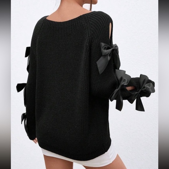 Classic Bow Cut Out Long Sleeve Sweater Top Holiday Christmas - Picture 16 of 16